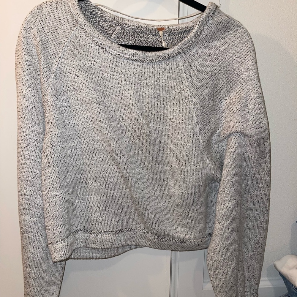 NWT grey free people sweater. Size medium